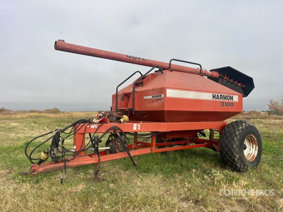 Harmon 3100 310 bu Tow-Between Air Cart (Inoperable)