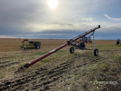 2004 Sakundiak HD-7 1200 7 in x 37 ft Grain Auger