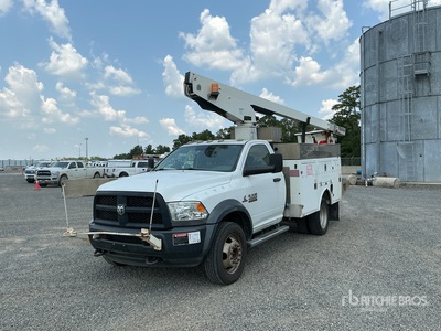 Versalift on 2013 Ram 4500 4x2 Bucket Truck