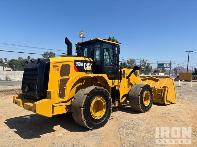 CARGADOR FRONTAL 2018 CATERPILLAR 950M
