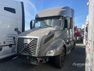 2020 Volvo VNL760 6x4 T/A Sleeper Truck Tractor