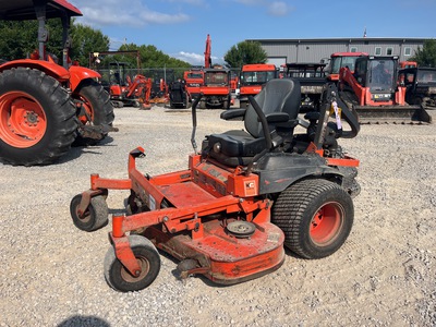 2022 Kubota Z726XKW-2-60 Zero-Turn Lawn Mower