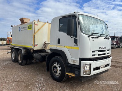 2012 Isuzu FVZ 1400 12000 L 6x4 Water Truck