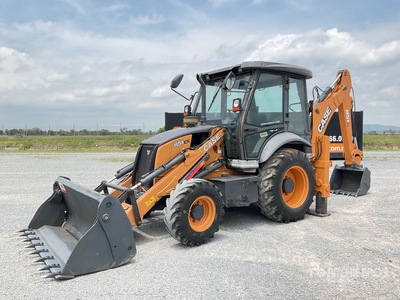 2017 Case 851EX-SS 4x4 Retroexcavadora / Chargeuse-pelleteuse