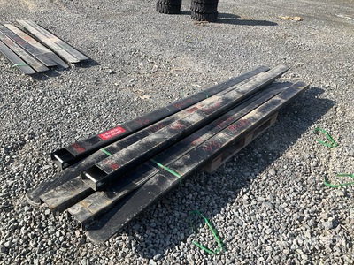 Quantity of (6) 2025 Energy 3110 mm Fork Extensions (Unused)