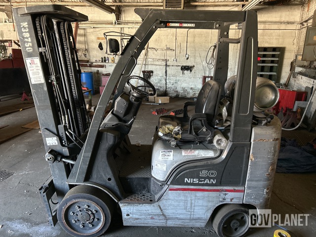 MONTACARGAS NISSAN MCP1F2A25LV