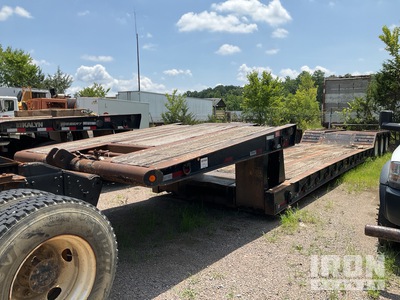 2000 Kalyn Siebert FGD-3-35T Tri/A Folding Neck Trailer