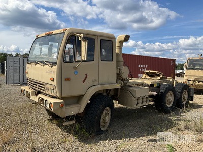 2002 Stewart & Stevenson M1088A1 MTV 6x6 Tractor Truck