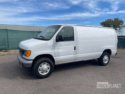 2006 Ford E-350 Cargo Van
