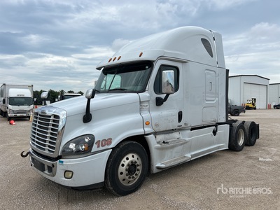 2016 Freightliner Cascadia 125 6x4 T/A Sleeper Truck Tractor
