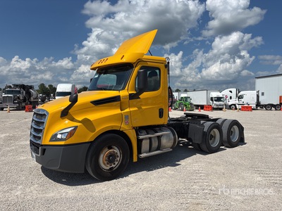 2019 Freightliner Cascadia 126 6x4 トラックトラクター（T/A）
