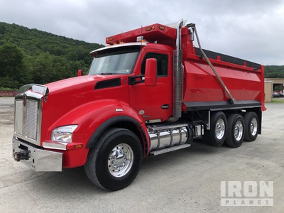 2019 Kenworth T880 8x4 4-Achs Kipper-Lkw
