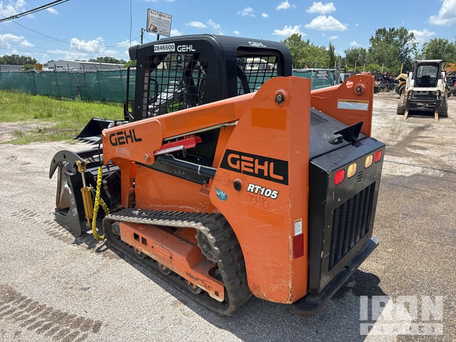 MINI CARGADOR SOBRE ORUGAS 2019 GEHL RT105