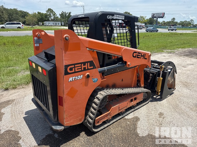 MINI CARGADOR SOBRE ORUGAS 2019 GEHL RT105