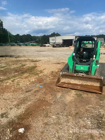MINI CARGADOR SOBRE ORUGAS 2020 BOBCAT T740