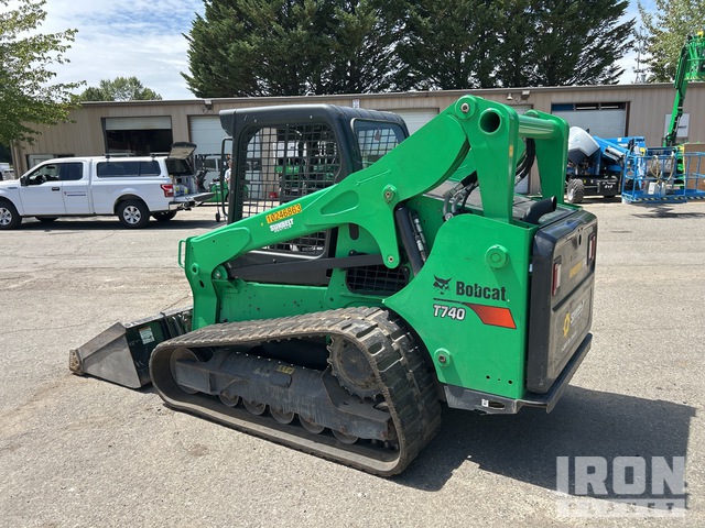 MINI CARGADOR SOBRE ORUGAS 2019 BOBCAT T740