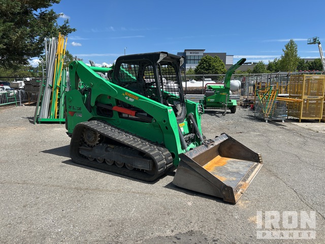 MINI CARGADOR SOBRE ORUGAS 2019 BOBCAT T740