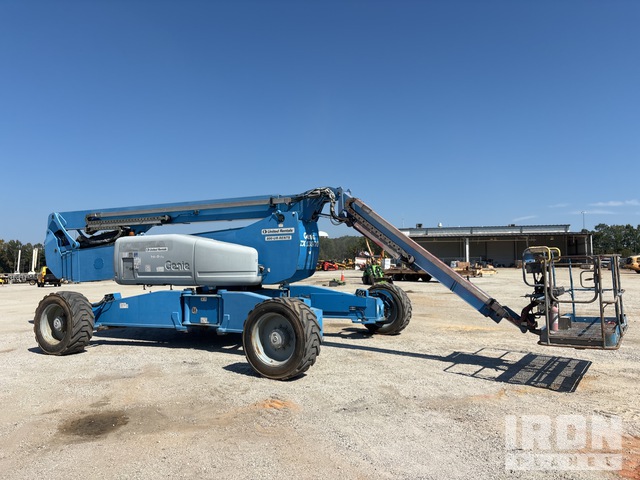 ELEVADOR ARTICULADO 2014 GENIE 4WD ZX13570
