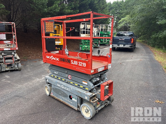 ELEVADOR TIJERA 2014 SKYJACK SJIII3219