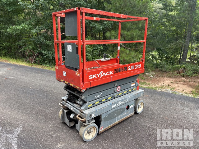 ELEVADOR TIJERA 2014 SKYJACK SJIII3219