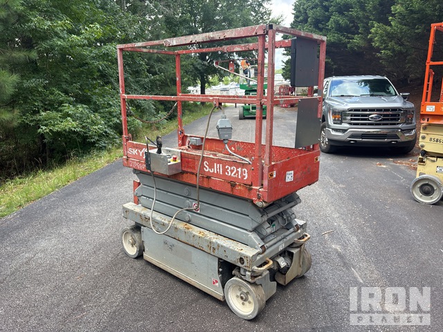 ELEVADOR TIJERA 2014 SKYJACK SJIII3219