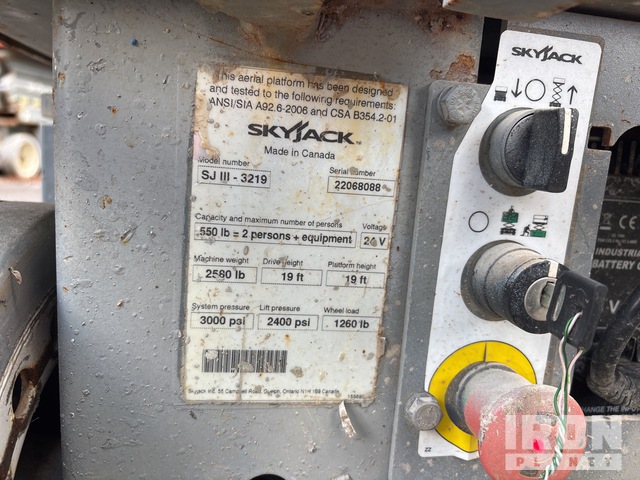 ELEVADOR TIJERA 2014 SKYJACK SJIII3219