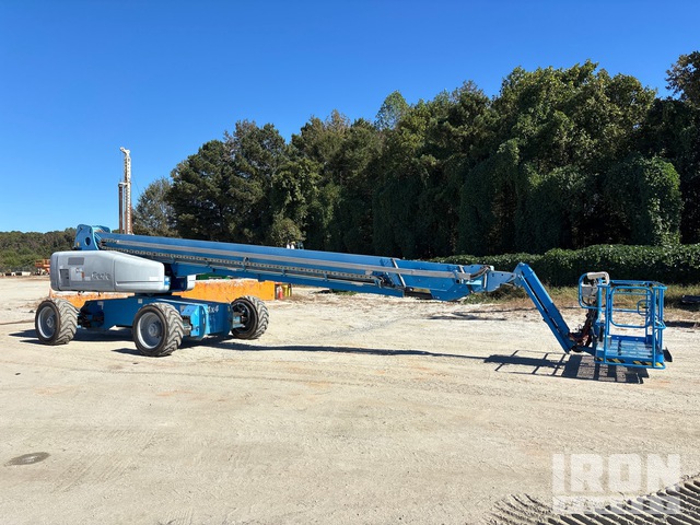 ELEVADOR TELESCóPICO 2015 GENIE 4WD S125