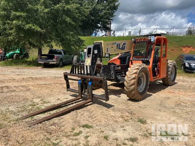 2015 JLG G6-42A を見 Telehandler