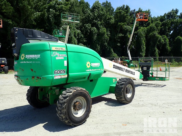 ELEVADOR TELESCóPICO 2017 JLG 4WD 600S