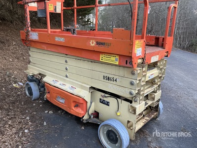 2016 (unverified) JLG 2646ES Scissor Lift