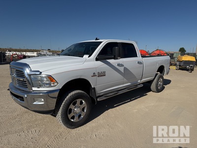 2016 Ram 2500 Big Horn 4x4 Crew Cab Pickup