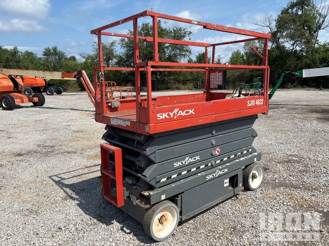 ELEVADOR TIJERA 2017 SKYJACK SJIII4632