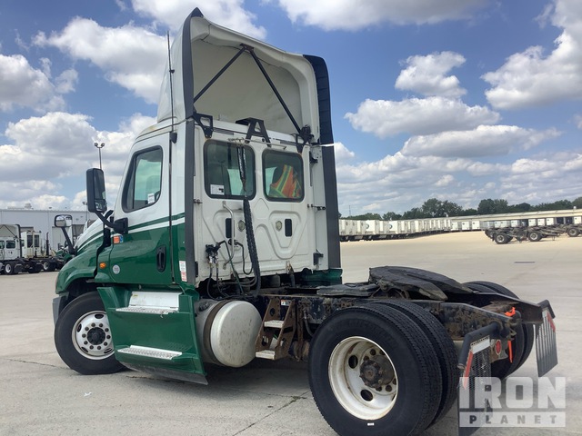 CAMIóN 2016 FREIGHTLINER