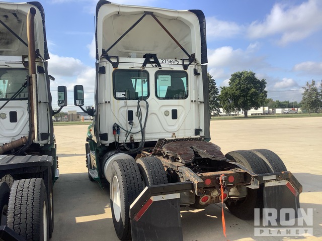 CAMIóN 2016 FREIGHTLINER
