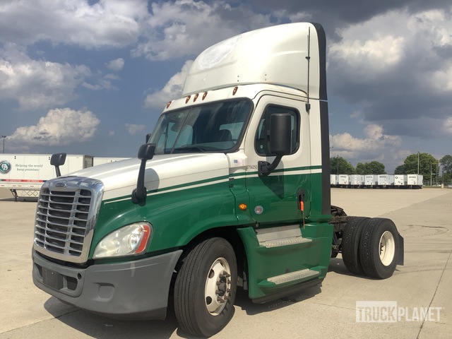 CAMIóN 2016 FREIGHTLINER