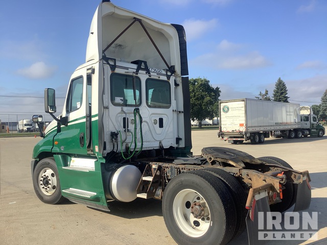 CAMIóN 2016 FREIGHTLINER