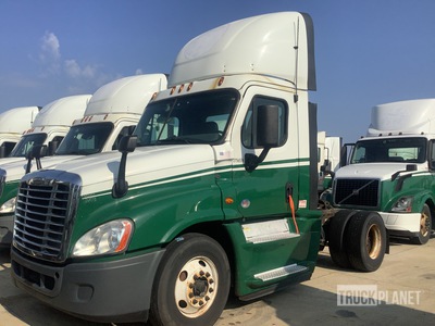 2016 Freightliner Cascadia 125 4x2 2-Achs Sattelzugmaschine