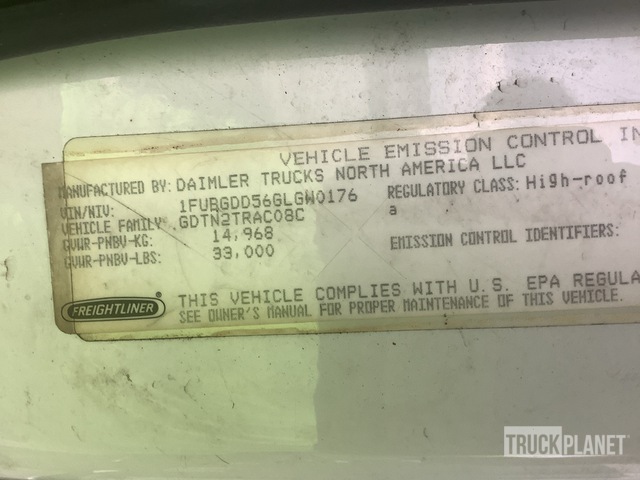CAMIóN 2016 FREIGHTLINER