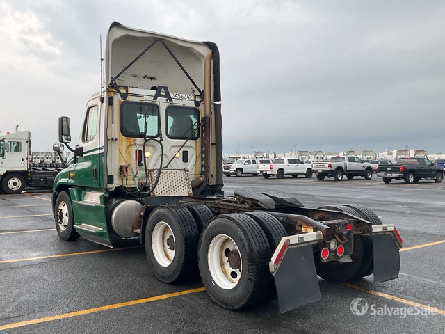 CAMIóN 2016 FREIGHTLINER