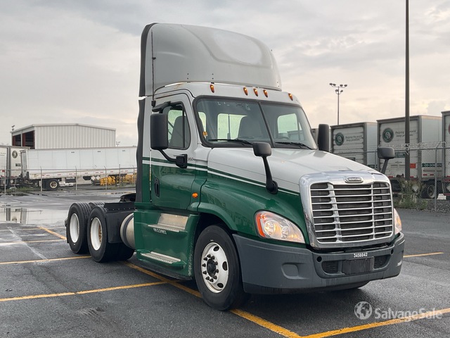CAMIóN 2016 FREIGHTLINER