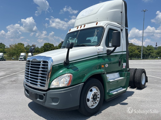 CAMIóN 2016 FREIGHTLINER