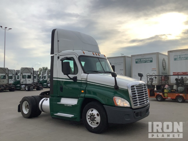 CAMIóN 2016 FREIGHTLINER