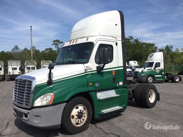 CAMIóN 2016 FREIGHTLINER