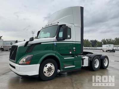 2016 Volvo VNL64T 6x4 T/A Day Cab Truck Tractor