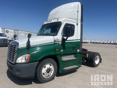 2016 Freightliner Cascadia 125 4x2 Tracteur Routier