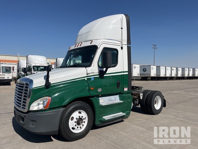 2016 Freightliner Cascadia 125 4x2 Tracteur Routier