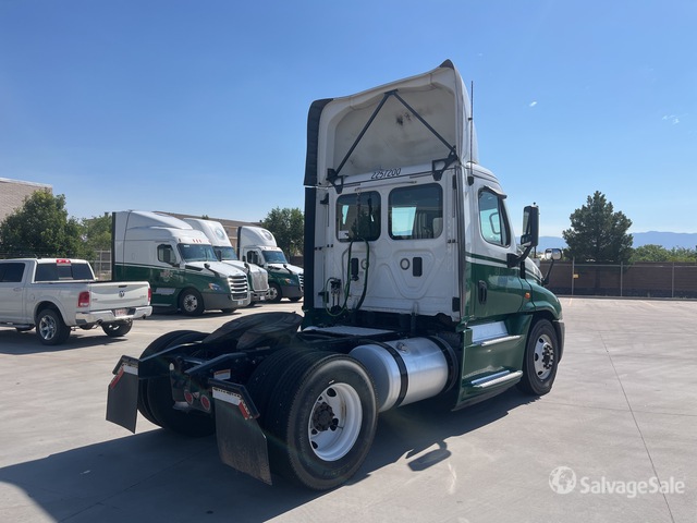 CAMIóN 2017 FREIGHTLINER