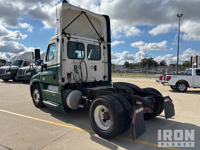 CAMIóN 2017 FREIGHTLINER