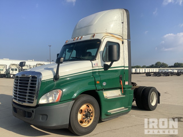 CAMIóN 2017 FREIGHTLINER