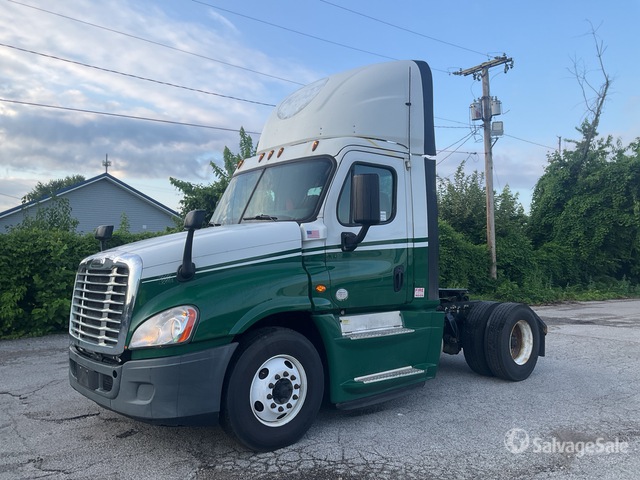CAMIóN 2017 FREIGHTLINER